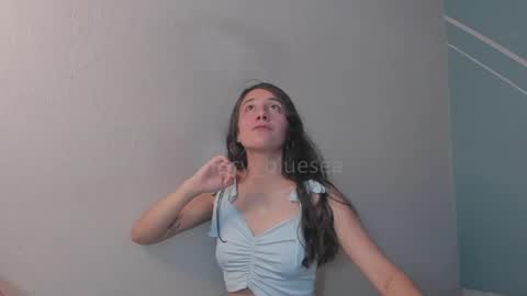 Lucy Herrera online show from 04/26/26, 11:13