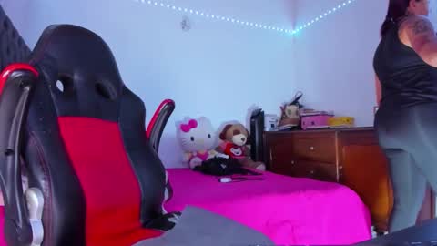 Snapshot of lucy_chanell chatting on 03/10/26, 02:16 lucy online show from 03/10/26, 02:16