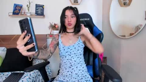 Snapshot of lucy_ferreiraa chatting on 05/12/26, 03:47 Your Lucy online show from 05/12/26, 03:47
