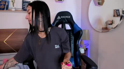 Snapshot of lucy_ferreiraa chatting on 05/29/26, 12:41 Your Lucy online show from 05/29/26, 12:41