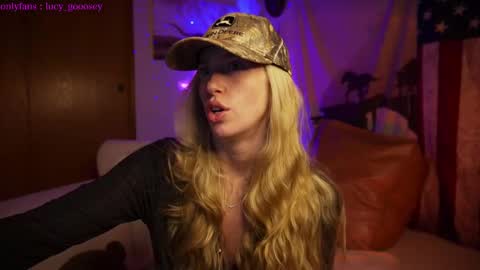 Lucy. online show from 02/08/25, 07:15