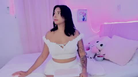 Lucy online show from 06/10/26, 10:47