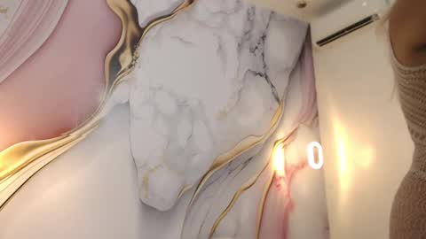 Lucy online show from 09/16/25, 12:39