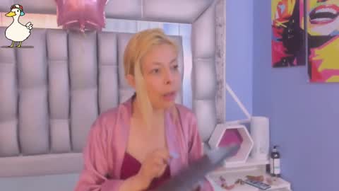  SleepyAbuela online show from 11/08/25, 02:39