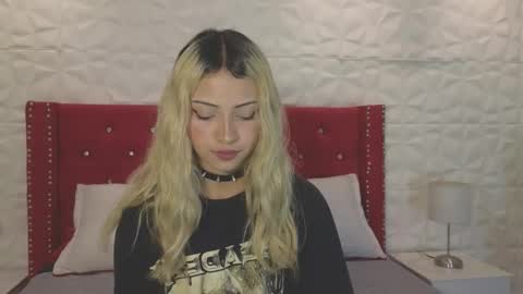PINK online show from 10/04/25, 02:59