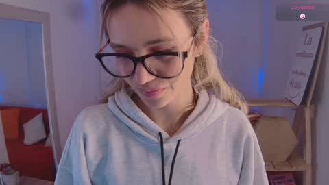 lucy online show from 01/27/25, 06:09