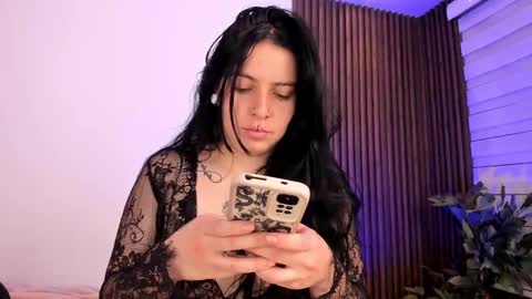 Snapshot of lucy_smith7 chatting on 01/23/25, 05:13 Sofia  online show from 01/23/25, 05:13