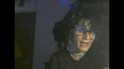 lucyakerman1 online show from 05/03/26, 02:39