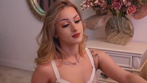 Lucy Lexton online show from 01/20/25, 06:21