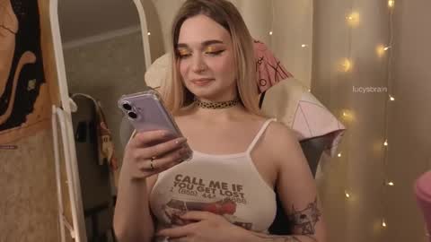 Snapshot of lucysbrain chatting on 02/24/26, 06:28 Lucy online show from 02/24/26, 06:28