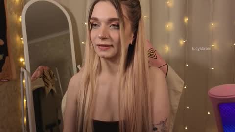 Snapshot of lucysbrain chatting on 02/28/26, 04:30 Lucy online show from 02/28/26, 04:30