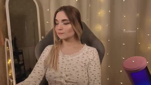 Snapshot of lucysbrain chatting on 03/11/26, 06:47 Lucy online show from 03/11/26, 06:47