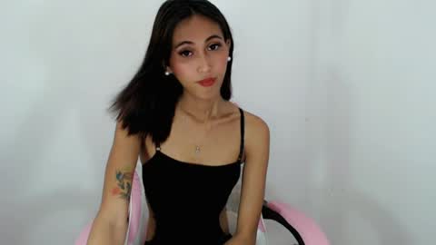 Snapshot of lucyseductive_ chatting on 07/18/26, 06:50 JIRVIE online show from 07/18/26, 06:50