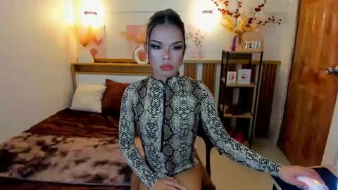 lucyvane online show from 02/19/26, 03:52