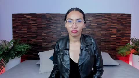 Lucy Liiu online show from 05/02/26, 08:03