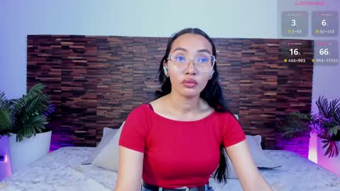 Lucy Liiu online show from 05/04/26, 08:16