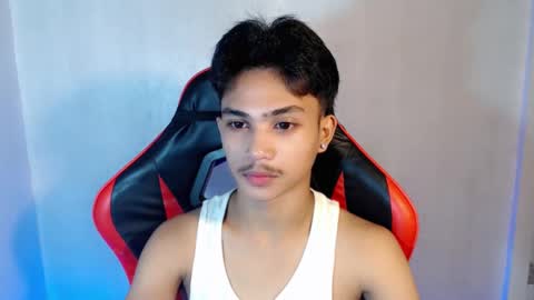 luda_69 online show from 11/16/25, 12:33