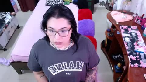 Snapshot of lufek_23 chatting on 03/08/25, 12:11 Lufek23 online show from 03/08/25, 12:11