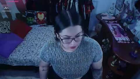 Snapshot of lufek_23 chatting on 09/17/25, 11:45 Lufek23 online show from 09/17/25, 11:45