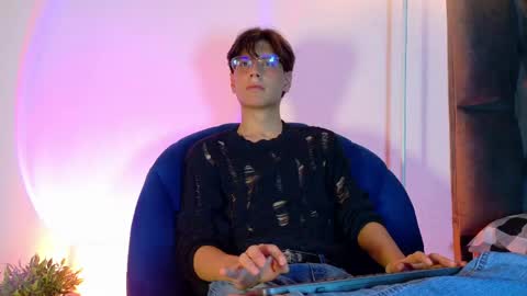 Lui online show from 04/28/26, 03:22