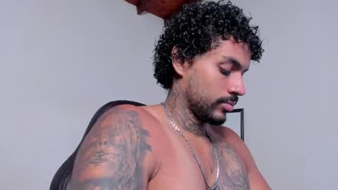 Snapshot of luigi1_ chatting on 05/26/26, 01:34 Luigi Vitale online show from 05/26/26, 01:34