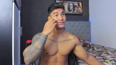 Luigi Independent model online show from 12/04/25, 06:27