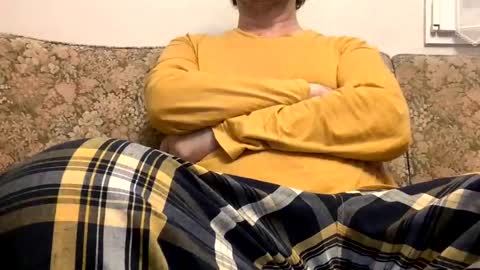 Snapshot of luigir51zas chatting on 07/12/26, 08:33 Luis online show from 07/12/26, 08:33