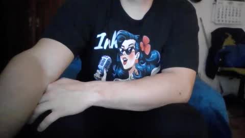 Snapshot of luis2423 chatting on 02/01/26, 08:07 A slave to the mistress.. un esclavo para las amas dominantes. online show from 02/01/26, 08:07