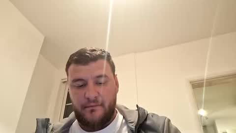 Snapshot of luis60569 chatting on 04/04/26, 11:13 luis60569 online show from 04/04/26, 11:13