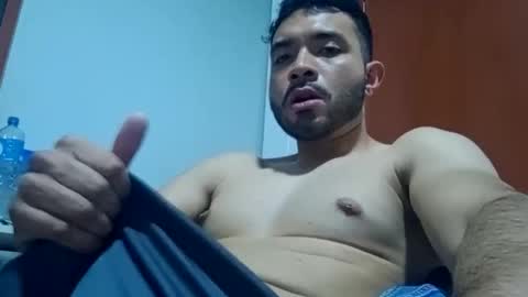 Snapshot of luis_hunk chatting on 02/03/26, 07:13 Andrew online show from 02/03/26, 07:13