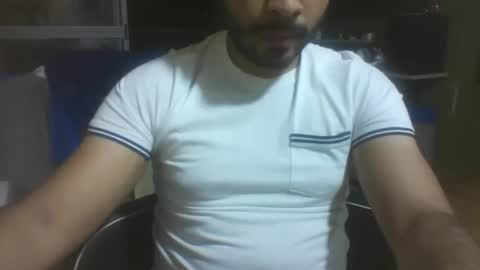 Snapshot of luis_hunk chatting on 04/07/26, 07:20 Andrew online show from 04/07/26, 07:20