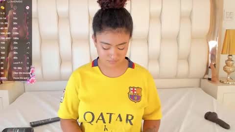 Snapshot of luisa_cameron chatting on 01/12/25, 06:05 online show from 01/12/25, 06:05