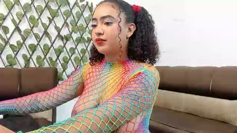 Snapshot of luisa_cameron chatting on 07/01/26, 11:26 online show from 07/01/26, 11:26