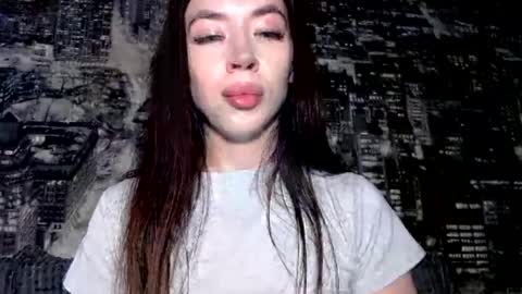 luisa lovedom online show from 07/19/26, 03:27