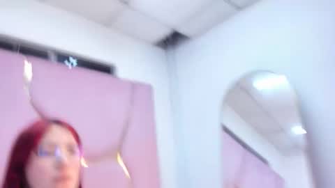 Snapshot of luisa_girlssex chatting on 01/14/26, 01:17 Megan online show from 01/14/26, 01:17