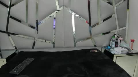 Snapshot of luisa_girlssex chatting on 02/23/26, 02:47 Megan online show from 02/23/26, 02:47