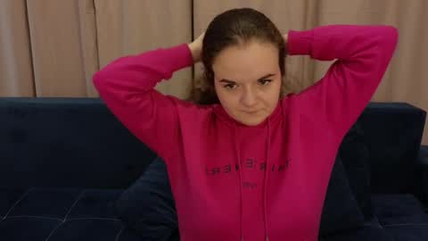 Luisa Rosee online show from 02/08/25, 09:35