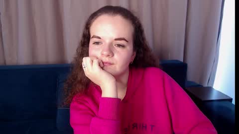 Luisa Rosee online show from 02/19/25, 01:28