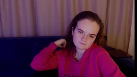 Luisa Rosee online show from 02/19/25, 07:38