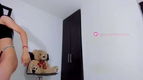 Snapshot of luisa_summer2 chatting on 03/02/25, 04:21   Luisa Fernanda  online show from 03/02/25, 04:21