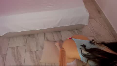 L U I S A online show from 02/24/26, 08:07