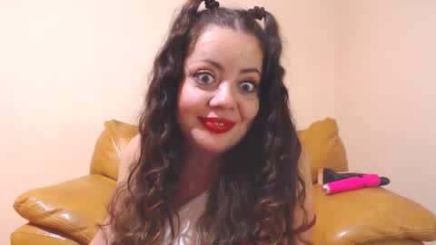 Cassie online show from 11/27/25, 11:07