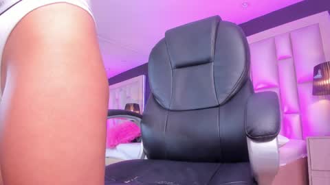 Luisa  online show from 04/29/26, 05:30