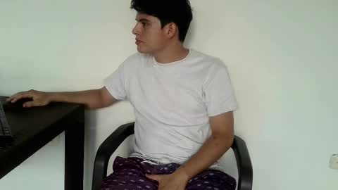 Snapshot of luisk200 chatting on 02/03/26, 12:43 Luis S Kennedy online show from 02/03/26, 12:43