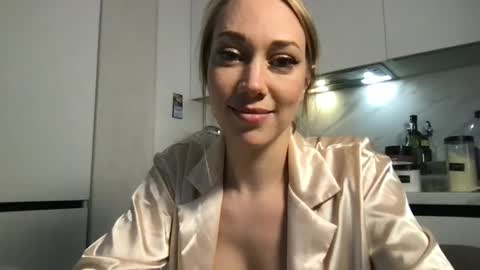 Snapshot of luiva13 chatting on 01/23/25, 10:22 luiva13 online show from 01/23/25, 10:22