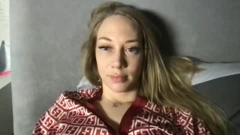 Snapshot of luiva13 chatting on 02/25/25, 08:19 luiva13 online show from 02/25/25, 08:19