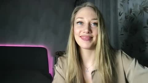 Snapshot of luiva13 chatting on 03/04/25, 08:16 luiva13 online show from 03/04/25, 08:16