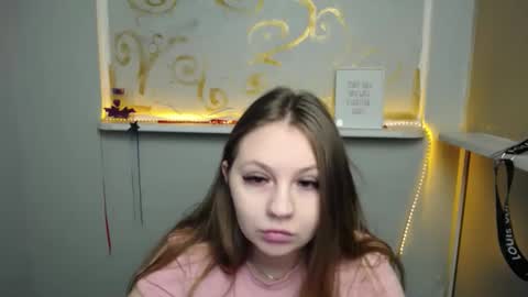 Snapshot of luizaheems_ chatting on 12/20/24, 07:33 Luiza online show from 12/20/24, 07:33