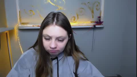 Snapshot of luizaheems_ chatting on 02/08/25, 07:26 Luiza online show from 02/08/25, 07:26