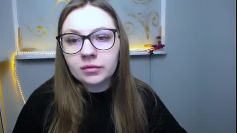 Snapshot of luizaheems_ chatting on 02/19/25, 08:12 Luiza online show from 02/19/25, 08:12